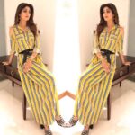 Shilpa Shetty Instagram - Ready for Wellness talk in Amritsar styled by @sanjanabatra .Wearing @babitamalkani @bananarepublic belt @misho_designs jewellery @riverisland shoes #chic #stripes #casualglam #swasthrahomastraho #thegreatindiandiet