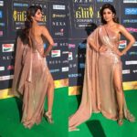 Shilpa Shetty Instagram – So here it is #iifa2017 😬wearing @monishajaising , jewels by @ldezen shoes Sergio Rossi styled by my darling @sanjanabatra  Love my #burgundyeyes  and vintage hair @mehakoberoi #vintageglam #custommade #moltengold #legsfordays