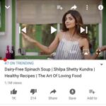 Shilpa Shetty Instagram – Awesome 😬Saturday just became better! Spinach soup recipe is trending so if you guys haven’t seen it yet, do so now! www.theshilpashetty.com🙏#swasthrahomastraho #healthiswealth #healthyrecipes #mypassion #happiness