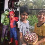 Shilpa Shetty Instagram – From Marvel Heroes to Masterchefs! 😬😅😎#bakewithkids #fun #playdates #kidchefs #swasthrahomastraho