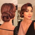 Shilpa Shetty Instagram - Thankyou @amitthakur26 for convincing me to experiment with my hair 😘Love it #newstyle #vintagestyle #hairstyles #instastyle #goa
