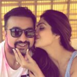 Shilpa Shetty Instagram – You add colour to my life @rajkundra9 #friendsforever #Celebrations #hubbylove