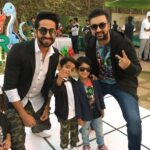 Shilpa Shetty Instagram – Matching “Daddy’s and sons” Awwww @ayushmannk Happy Birthday to lil Virajveer😬#birthdayparty #kiddos #fun