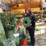 Shilpa Shetty Instagram – Christmas spirit in London, shopping for the Tree😬No other place I’d be for Christmas #home #traveldiaries #christmastree