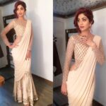 Shilpa Shetty Instagram – Super Dancer’s semi finale look 1 in @monishajaising and @anmoljewellers ring and earrings  #glam #instafashion