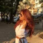 Shilpa Shetty Instagram - Thankyou @kantamotwani for my "Fifty shades of Red" 😅😬 My Hair raising experience 😎Coming soon.. what do you think?? #haircolour #paintingthetownred #haircolour #instahair