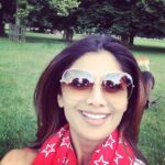 Shilpa Shetty Instagram – At Bushy park today, family picnic:) Felt so blessed to be so close to these Deers😁 Pure air .. My son loved it:) #littlejoys #gratitude #sontime #londondiaries