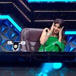 Shilpa Shetty Instagram - Shocked, surprised, amazed, awed, and scared 😂 felt all these emotions through such diverse performances😍 Don’t forget to tune in tonight at 8:00 pm only on @sonytvofficial! . . @geeta_kapurofficial @anuragbasuofficial @rithvik_d @iamparitoshtripathi @framesproductioncompany . . #SuperDancerChapter4 #NachpanKaTyohaar #dancers #talent #gratitude