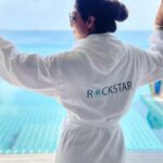 Shilpa Shetty Instagram - Was this made for ME? 😁😛🤘 Rockstar vibes! #Finolhu #FinolhuMaldives #VibrantFinolhu #IslandPlayground #barefootchic #seasideFinolhu #UnwindAtFinolhu #rockstar #gratitude #happiness Finolhu Baa Atoll