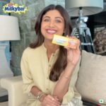 Shilpa Shetty Instagram - Every mommy knows how tough it is to get their kids to make a promise and live up to it. So, when I found the MilkyBar Promise packs, I knew this was going to be a fun way to make it happen. Just scan the packs to see their promises come to life and check out the cool new promise selfie feature! @nestle.milkybar.india . . . . . #MILKYBAR #PlayEatLearn #PromiseOfGoodness