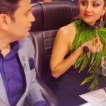 Shilpa Shetty Instagram – मनोज जी, कुछ आप सीखेंगे तो कुछ हम भी सीखेंगे आपसे 🤗 After all, #IndiasGotTalent 😎
~
Posted @withregram • @manojmuntashir हम ठहरे अमेठी वाले, कुछ चीज़ें आज तक नहीं सीख पाए! 
😂😂😂

 

#IGT2021