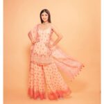 Shilpa Shetty Instagram - Flaunting my favourite accessory: My smile ❤️ ~ Ensemble by: Anita Dongre (@anitadongre) Photographer: Tejas Nerurkar (@tejasnerurkarr) . . . . . #HappyDiwali #LakshmiPujan #ootn #festivalsofindia #gratitude #blessed