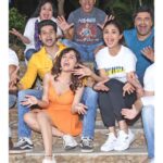 Shilpa Shetty Instagram - The #NikammaShootWrap is a bitter-sweet moment for me... I’ve had an absolute blast shooting with this crazy #Nikamma bunch! 🥳 We’ve spent so much time together that I’m really going to miss all the madness, but I’m taking back memories that will last a lifetime... all thanks to my director, Sabbir Khan, Abhimanyu, and Shirley. Can’t wait for you all to see the result of our labour of love! 😍 For now.. it’s a WRAP..Yaaaaay! ~ @abhimanyud @shirleysetia @sabbir24x7 @samirsoni123 @sonypicturesin @vivekkrishnani @sonypicsprodns