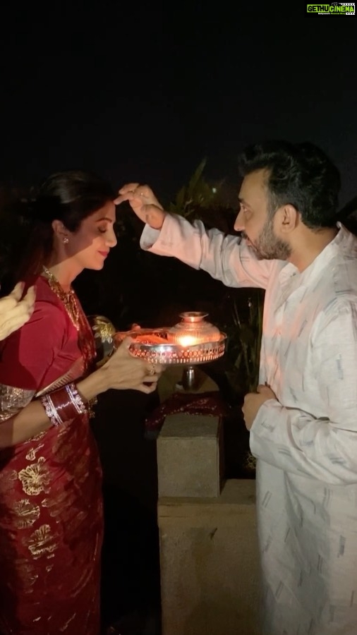 Shilpa Shetty Instagram - Today was dedicated to the man who is a true representative of who a ‘partner’ should be. He fasts with me( since 11 years) stands by me through thick & thin, and makes life beautiful in the most amazing ways imaginable. Thank you for everything, @rajkundra9. I love you, Cookie ❤️🤗🧿🥰😘 Happy Karva Chauth!🌙😍 . . . . . #KarvaChauth2020 #husbandandwife #partners #bestfriends #blessed #gratitude #family