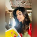 Shilpa Shetty Instagram – “NO Guts, NO Glory”, they say… That explains why you are so glorious my darling, @TahiraKashyap🤗
Loved #The12CommandmentsOfBeingAWoman, devoured it, but love you more! More power to you 🙌🏼💪
Keep roaring and soaring higher❤️🧿