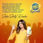 Shilpa Shetty Instagram - The festive season calls for some delicious food with a lot of goodness on the side! On purchasing @Zofffoods’ exclusive #BBD Special Combo Pack of 10 Spices (worth ₹695), get FREE Haldamrit Immunity Booster Premix (worth ₹199) with an Eco-Friendly Grocery Bag from Flipkart between 16th Oct - 21st Oct. You also stand a chance to virtually meet MEEEE!!! So, what are you waiting for?😊 . . . . . #Flipkart #BigBillionDaySpecials #TheBigBillionDays #zoffspices #Zoff #shilpashetty #Meet&Greet #ImmunityBooster #BBD