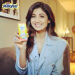Shilpa Shetty Instagram – Check out this exciting way to engage your kids with the new MILKYBAR Wonders of Space packs and take your child on a new space journey every week! Get more goodness and more learnings with 10% more Milkybar.

@nestle.milkybar.india

#PlayEatLearn #MILKYBAR