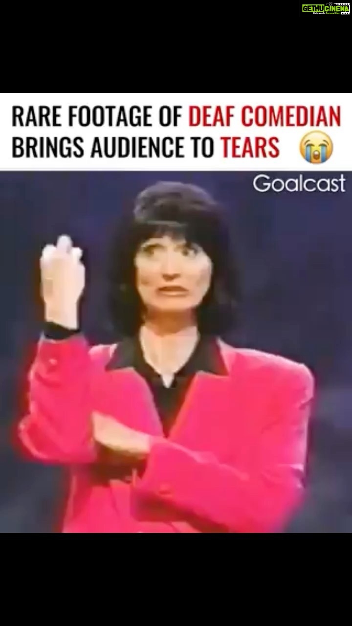 Shilpa Shetty Instagram - This right here is a shining example of ‘when life gives you lemons, you make the best lemonade you’ve ever tasted’! @kathybuckley_official’s story made me go through a gamut of emotions, laughing and crying in these few minutes. Kathy, we ‘hear’ you ❤️ From empathising with her to seeing her excel at life against all odds, reiterating that our lives are truly a result of our choices. How we ‘choose’ to live our lives, deal with our hardships, forgive/forget our hurtful past, and receive our present & future with open arms... is simply the power vested into our minds. Decide for yourself that you’ll make the best of your situation and nothing will ever have the power to break you. Let’s opt for smiles over complaints, choose solutions over conflicts, & enable positivity over negativity... and see how rewarding life becomes❤️💪🏼✨ ~ Video Courtesy: @goal.cast . . . . . #ShilpaKaMantra #SwasthRahoMastRaho #KathyBuckley #motivation #lifehacks #lifelessons #choices #ChoosePositivity #positivevibesonly