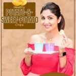 Shilpa Shetty Instagram - When kids are home all day long, a parent is bound to hear, "I'm so hungry! Can I get something to eat?" Here's the perfect solution! You can make these healthy and yummy Potato-&-Sweet-Potato chips at home and store them in an airtight container for all those snack cravings. It's devoid of any harmful ingredients that can be dangerous for your child. Also, these are baked chips! Nothing to worry about even if the kids clean off a little more than they should. Happy snacking! #SwasthRahoMastRaho #TastyThursday #GetFit2020 #stayhome #staysafe #healthyeating #cleaneating #potatochips #healthychips #snacktime