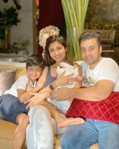 Shilpa Shetty Instagram - 🧿Samisha Shetty Kundra completes 40 days today🧿
The first milestone for a mother and child, revered in Hinduism. 😇
Ideally, as a ritual we would have “stepped out of  the house “ for the “FIRST” time and taken her to a temple for blessings, but as things stand today don’t have that option. Hence, will seek blessings at our mandir at home.
It only makes me realise that there are so many other things we should be grateful for even if some things don’t go as per plan. So, for the next 20 days, I’m going to document one thing that I’m grateful for EVERY DAY.
Starting with TODAY, I’m so grateful for just having a healthy family by my side. Let’s use this time to thank the universe for all the wonderful things and daily manifest positivity in our lives. Do join me in this exercise stating what YOU are grateful for. Tell me in the comments below or post something on your handle.🌈❤️😇
Love and Gratitude,
SSK
.
.
.
.
.

#SamishaShettyKundra #20DaysOfGratefulness #gratitude #blessed #family #40days #milestones #thankful #love