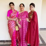 Shilpa Shetty Instagram - With the Mother of Shettys 😅😂💪😇😛 @sunandashetty10 and @shamitashetty_official looking fine in all our finery❤️🌈 #mangalore #bunts #pride #happy #family #gratitude #love #ethnic #dressedup
