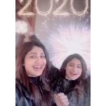 Shilpa Shetty Instagram – Lost my voice, but not my spirit… Thank God for lip syncing and @shamitashetty_official, who helped me put this together. 😅🤪
What a fabulous year 2019 has been for me. Have to thank each one of you for all the love, appreciation and warmth always…
Let’s learn from the past and approach the New Year with enthusiasm and positivity.
Wishing you all a cracking 2020 with health, happiness and prosperity.
Happppppyyy New Year, InstaFam 🎉🌈❤🧿🥳❤
#Newyear #2020 #newbeginnings #gratitude #love #happiness #swasthrahomastraho #instafam