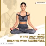 Shilpa Shetty Instagram - We, as humans, want to hear what we want to hear. Only then do we think it’s a sign to do it, even if we already know the truth... So hear it is, and this is your sign. Staying healthy and alive is a necessity and not a luxury. For starters, your prescription... is BREATHING DEEPLY and to make a start towards a healthier you. As we move into the new year, let's pledge to slow down for a few minutes in our day and just breathe. It will help you reduce your stress-levels and connect with yourself at a deeper level. This is what you wanted to hear... it’s a sign.🤗💪 . . . . . . . . . . #ShilpaKaMantra #SSApp #SwasthRahoMastRaho #breathe #destress #BackToTheBasics #fitfam #fitnation