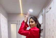 Shilpa Shetty Instagram - Vibing “In Da Getto”💃🏻⚡️ . . . . #BTS #ForTheGram #reelitfeelit #reelsvideo #instagramreels #dance #gratitude #blessed