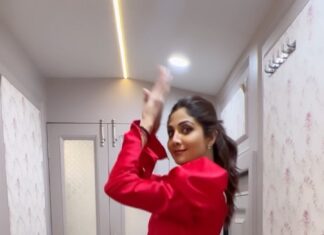 Shilpa Shetty Instagram - Vibing “In Da Getto”💃🏻⚡️ . . . . #BTS #ForTheGram #reelitfeelit #reelsvideo #instagramreels #dance #gratitude #blessed