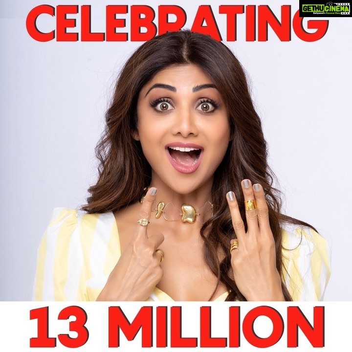 Shilpa Shetty Instagram - It is said that '13' actually symbolizes love, motivation, inspiration, and strength. This is so true! Our 13 MILLION strong #InstaFam inspires and motivates me to work harder, stay fitter, and do better each day. I love you all for keeping me going πβ₯οΈπ§Ώπ€π #13million #gratitude #SwasthRahoMastRaho #grateful #blessed #happiness #gratitude #smiles #instagram #milestone #13