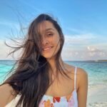 Shraddha Kapoor Instagram - 🏝🌸🧜🏻‍♀️💜 @ncstravels @stregismaldives, #stregismaldives, #liveexquisite The St. Regis Maldives Vommuli Resort