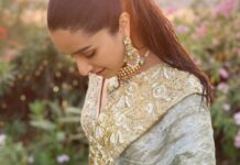 Shraddha Kapoor Instagram - 🔔🕊💜 @padmasitaa @namdeepak