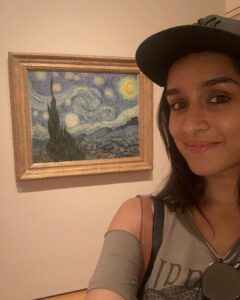 Shraddha Kapoor Instagram - Me with one of my favourite paintings 'The Starry Night'. It was surreal to see it in person! #NewYork #Throwback #DayOff #HalfGirlfriendShoot #VincentVanGogh ❤