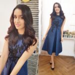 Shraddha Kapoor Instagram – Last night!!! on #SuperDancerKids wearing @atsusekhose & @louboutinworld styled by my amaze @tanghavri & assisted by @nidhijeswani (also an awesome photo-clicker) mKe up & hair by my awesomes @meldemuredsouza @susanemmanuelhairstylist #OkJaanu #13thJanuary 💕❤️