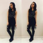 Shraddha Kapoor Instagram - Aurangabad #RockOn2Promotions wearing @rohitgandhirahulkhanna & @topshop jeans @tommyhilfiger boots styled by my fabulousity @sanamratansi hair & make up by the awesomes @shifstershetty & @meldemuredsouza 🤘❤️ #RockOn2 #Nov11 #ReliveTheMagic