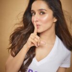 Shraddha Kapoor Instagram - Join me on Instagram Live at 6.30pm tomorrow for a very special announcement!! Can’t wait to see you all there! #PowerofShunya 0️⃣💟