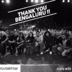 Shraddha Kapoor Instagram - #Repost @faroutakhtar with @repostapp ・・・ Thank you Bengaluru for turning up in such numbers and for your crazy energy & love.. see you in the theatres this 11th Nov .. #RockOn2