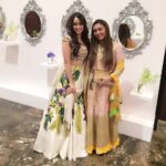 Shraddha Kapoor Instagram - Sangeet fun with my fabulous fish @fazaashroffgarg wearing @manishmalhotra05 ✨#HarryEshk ✨💕❤️