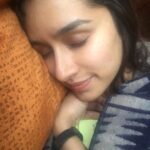Shraddha Kapoor Instagram - Time for quick day time nap 😴 #HalfGirlfriend #CapeTown @fitbitin ❤️