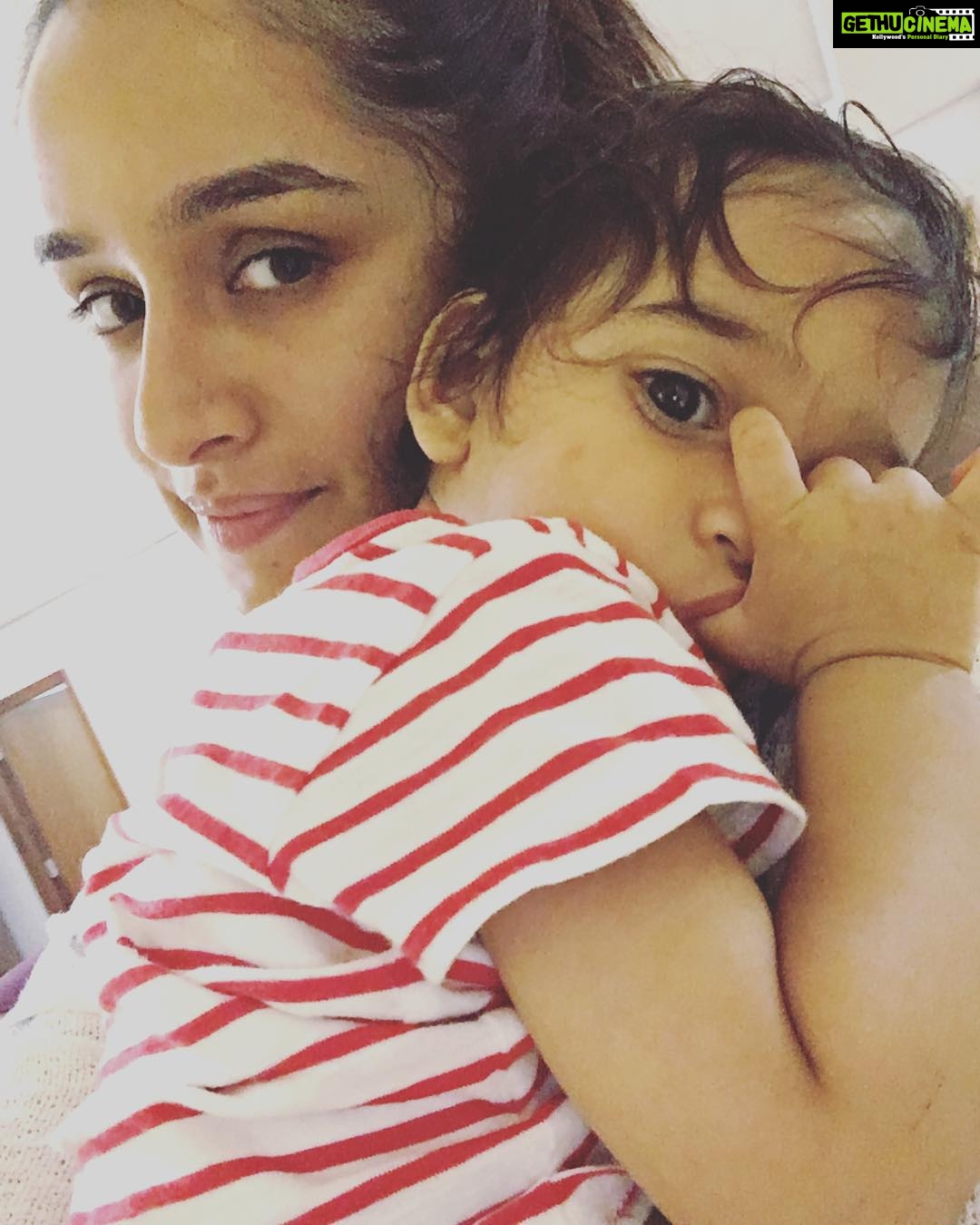 Shraddha Kapoor Instagram - Finally some quality time with my little angel sister πΌπ»πβ€οΈ #Vedika