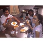 Shraddha Kapoor Instagram - Any Body Can Dosa #Prabhudheva @varundvn #Bengaluru