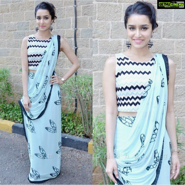 Shraddha Kapoor Instagram - #IndianIdolJunior #ABCD2Promotions #ABCD2 #19thJune styled by @tanghavri @babitamalkani sari hair & make up by @shraddha.naik