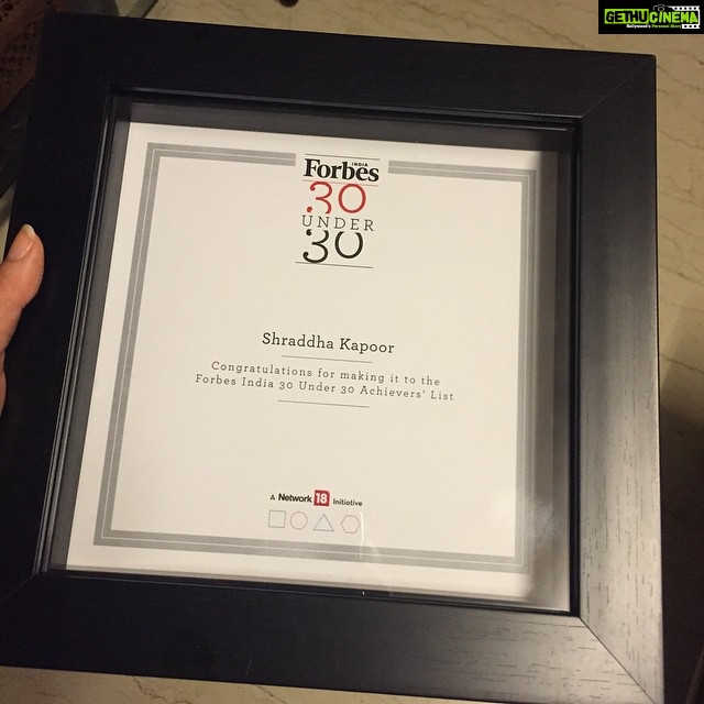 Shraddha Kapoor Instagram - Opened a very special parcel sent home by #ForbesIndia Thank you!!! #Forbes30under30
