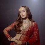 Shraddha Kapoor Instagram – Here’s a snippet of me walking for designer label Falguni Shane Peacock at India’s first-ever digital couture week!😍 What an experience it was!🧚🏼‍♀️🔮♥️
 
Make up & hair Magic by @shraddha.naik & @menonnikita 💫 

#falgunishanepeacockindia #falgunishanepeacock #thepeacockmagazine #falgunipeacock #shanepeacock #fsp #fdci #icw2020 #decodingcouture