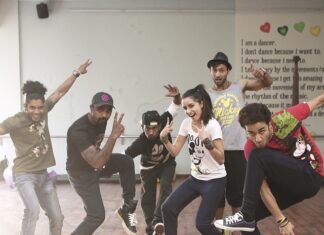 Shraddha Kapoor Instagram - It's all about the dance yaaaaar! #ABCD2 :)