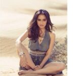 Shraddha Kapoor Instagram – New dp :) what say?