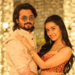 Shraddha Kapoor Instagram - Saath mein khelenge toh Booyah milega!!!🪔💫🧡 @bhuvan.bam22