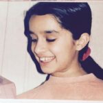 Shraddha Kapoor Instagram - जब मेरे खरगोश जैसे दांत थे।🐰🦷🤓 #BeforeBraces