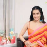 Shraddha Kapoor Instagram - Celebrate ek alag si Diwali with thoughtful gifts. @homecentreindia has a curated collection of products that will light up your loved ones’ lives with hope, courage, joy and prosperity this festive season. 🪔❤️‍🔥 #Gifts #diwali #fragrances #decor #giftingideas #Diwali2021 #ad #collab