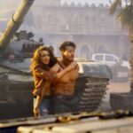 Shraddha Kapoor Instagram - A sneak peek to one of the most difficult action scenes. Shooting with tanks and choppers was a whole new experience. Making it the most challenging part of the movie. Catch #SajidNadiadwala's #Baaghi3 in cinemas tomorrow. . . @tigerjackieshroff @riteishd @khan_ahmedasas @wardakhannadiadwala @foxstarhindi @nadiadwalagrandson